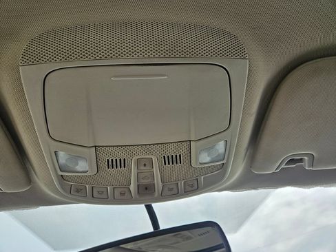 Used 2014 Ford Fusion SE w/ Equipment Group 202A FWD image 17