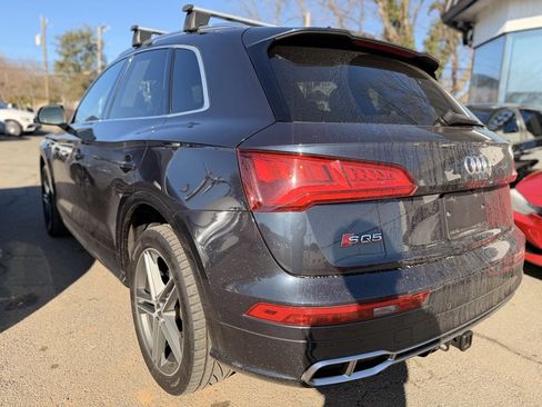 Used 2018 Audi SQ5 Prestige w/ Prestige Package image 3