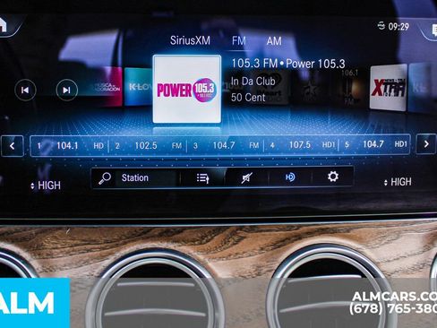 Used 2021 Mercedes-Benz E 350 4MATIC Sedan image 33