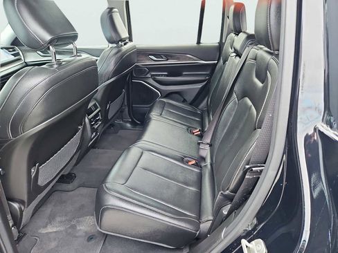 Used 2023 Jeep Grand Cherokee 4WD 4xe image 37