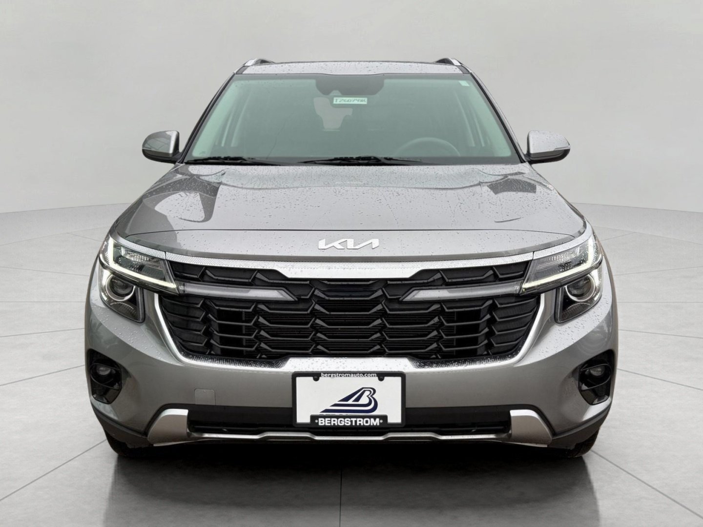 Used 2024 Kia Seltos EX AWD/4WD image 4