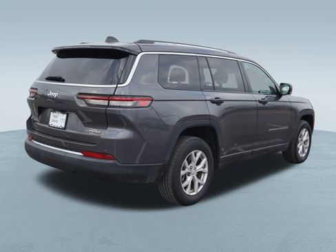 Used 2022 Jeep Grand Cherokee L Limited image 8