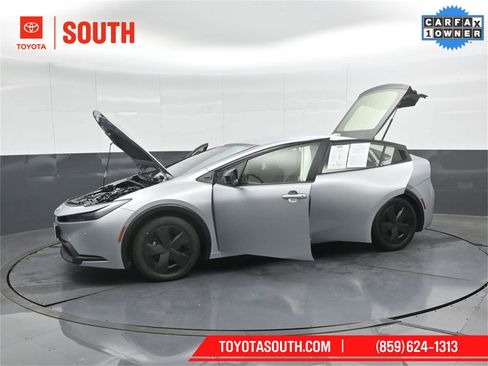 Used 2024 Toyota Prius LE image 49