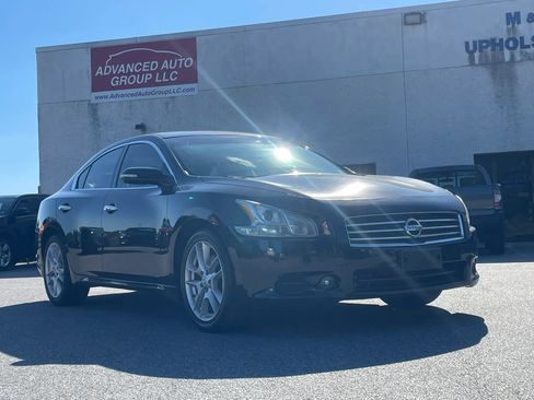 Used 2009 Nissan Maxima 3.5 SV w/ Cold Pkg FWD image 1