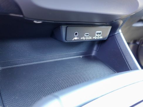 Certified 2024 Subaru Crosstrek 2.0i Premium AWD/4WD image 23
