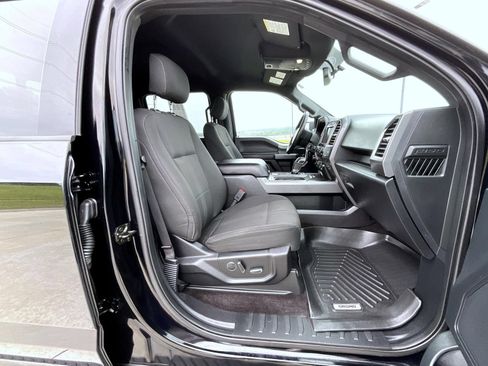 Used 2016 Ford F150 XLT w/ Equipment Group 302A Luxury AWD/4WD image 16