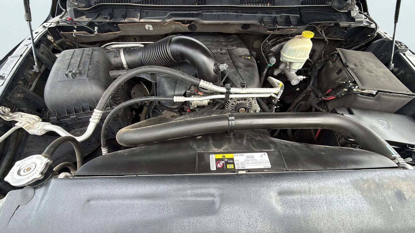 Used 2014 RAM 1500 Laramie w/ Convenience Group AWD/4WD image 25