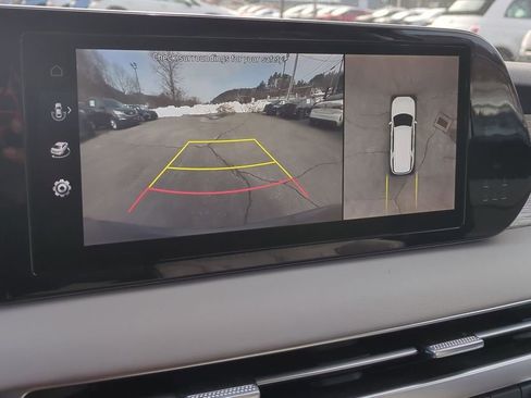 Used 2023 Hyundai Palisade Calligraphy image 21