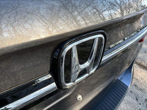 Used 2024 Honda Odyssey EX-L image 29