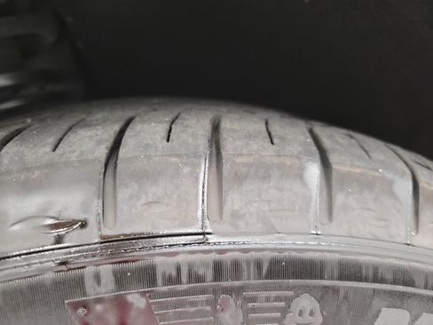 Certified 2025 Cadillac XT6 Premium Luxury image 5