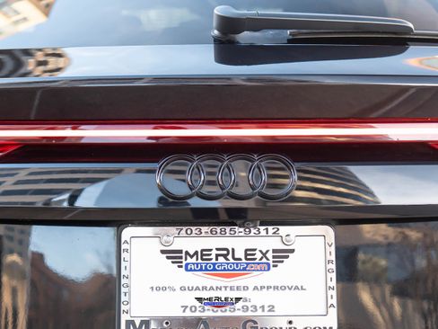 Used 2021 Audi Q8 Premium Plus w/ Premium Plus Package AWD/4WD image 50