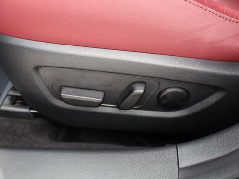 Certified 2025 MAZDA CX-30 AWD 2.5 S w/ Preferred Package image 11