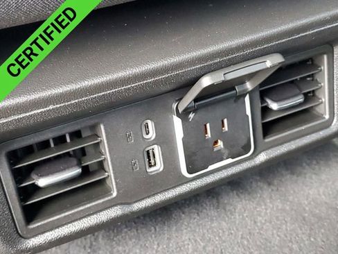 Used 2024 Chevrolet Silverado 1500 LT image 22