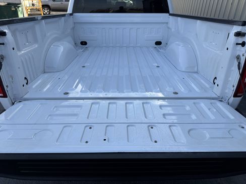 Used 2019 Ford F150 XLT w/ Trailer Tow Package image 32