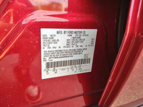 New 2025 Ford Maverick XLT image 35