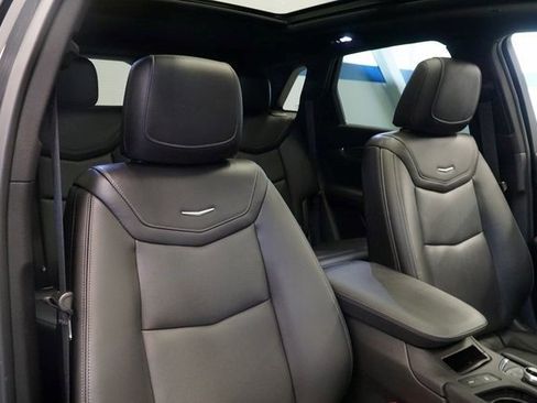 Certified 2022 Cadillac XT5 Premium Luxury image 22