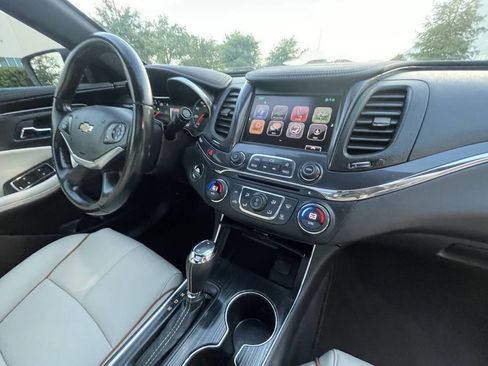 Used 2017 Chevrolet Impala Premier FWD image 21