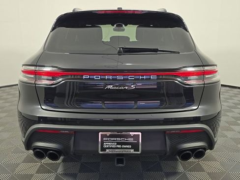 Certified 2022 Porsche Macan S AWD/4WD image 6