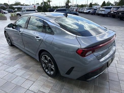 Used 2021 Kia K5 EX image 4