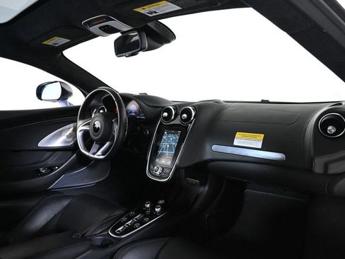 Used 2023 McLaren GT image 15
