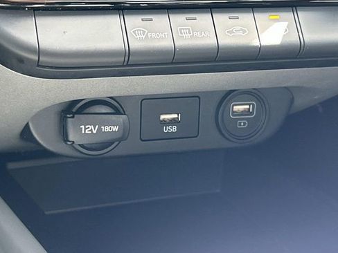 Used 2023 Hyundai Elantra SEL image 26