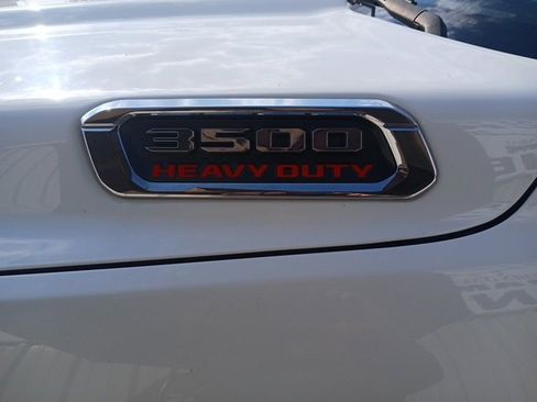 Used 2020 RAM 3500 Tradesman image 9