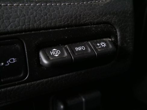 Used 2021 GMC Yukon Denali w/ Denali Premium Package AWD/4WD image 18