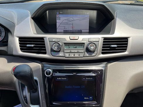 Used 2016 Honda Odyssey Touring image 18