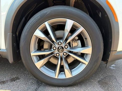 Certified 2024 INFINITI QX60 Luxe AWD/4WD image 24