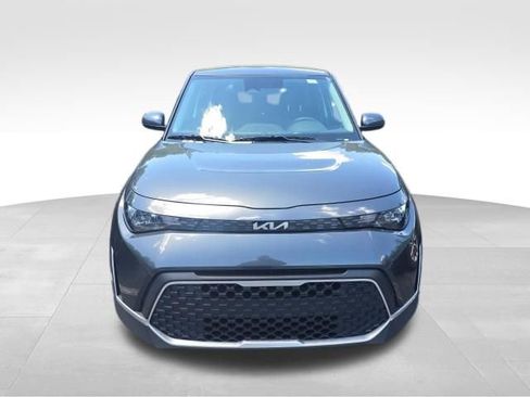 Used 2024 Kia Soul LX w/ Option Group 015 FWD image 9