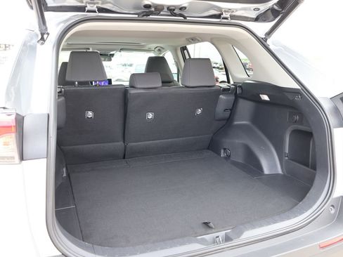 Used 2023 Toyota RAV4 XLE w/ Convenience Package AWD/4WD image 15