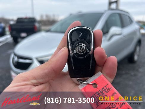 Used 2019 Buick Encore Preferred image 43