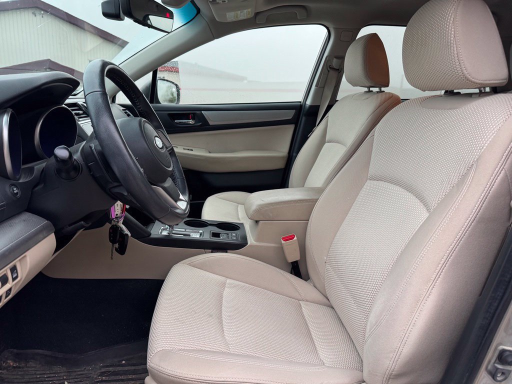 Used 2019 Subaru Outback 2.5i Premium AWD/4WD image 4
