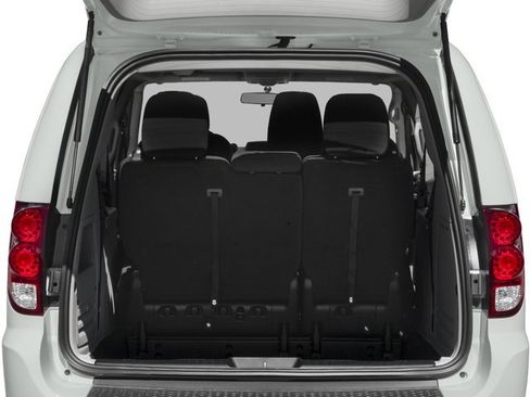 Used 2017 Dodge Grand Caravan SXT FWD image 15