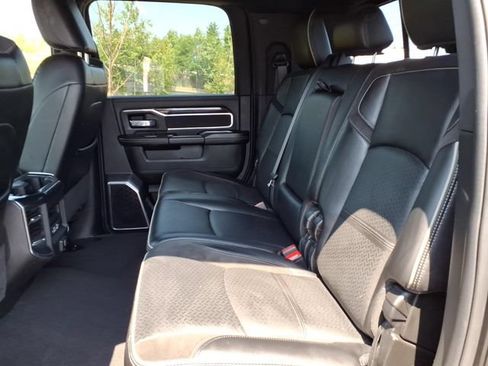 Used 2022 RAM 2500 Laramie AWD/4WD image 18