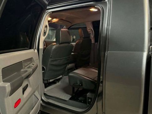 Used 2008 Dodge Ram 2500 Truck SXT w/ Popular Equipment Group image 19