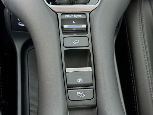 New 2026 Honda HR-V EX-L image 19