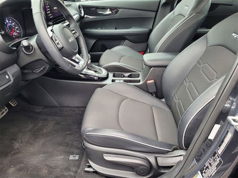 Used 2023 Kia Forte GT-Line w/ GT-Line Premium Package image 23