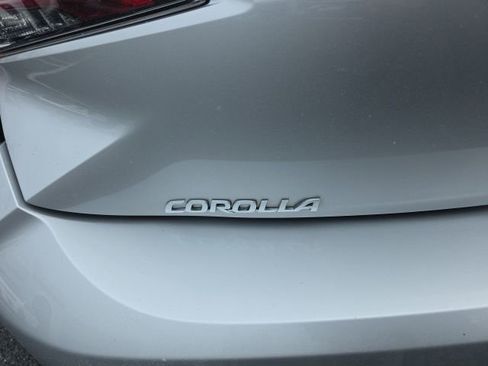 Used 2019 Toyota Corolla SE image 24