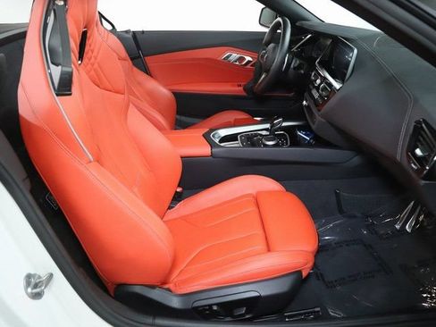 Certified 2023 BMW Z4 sDrive30i w/ Premium Package RWD image 34