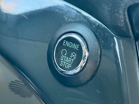 Used 2016 Ford Escape Titanium image 11