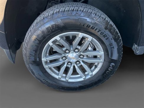 Used 2024 Chevrolet Colorado LT w/ LT Convenience Package II image 14