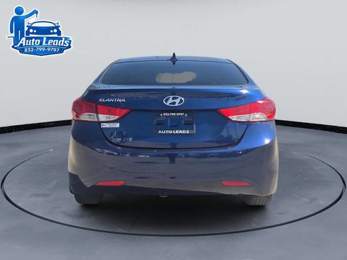 Used 2013 Hyundai Elantra GLS w/ Preferred Pkg FWD image 7