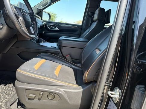 Used 2023 GMC Yukon AT4 w/ AT4 Premium Package AWD/4WD image 16
