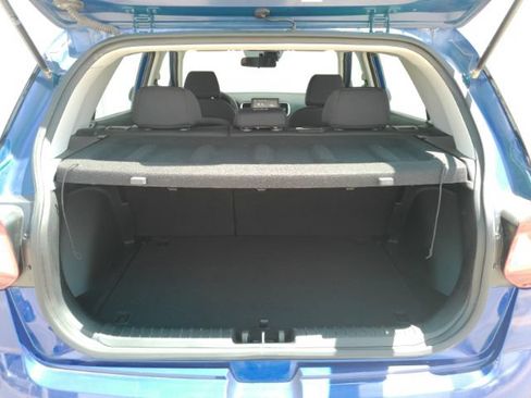 Used 2023 Hyundai Venue SE FWD image 23