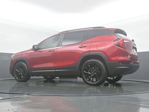 Used 2023 GMC Terrain SLE FWD image 46