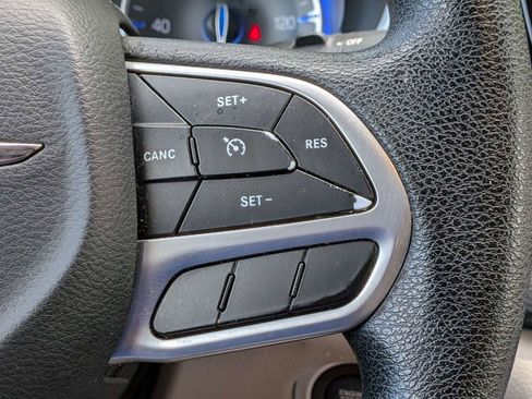 Used 2021 Chrysler Voyager Lxi FWD image 26
