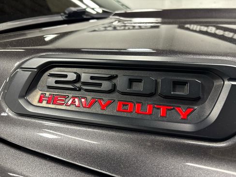 Used 2022 RAM 2500 Big Horn w/ Level C Equiment Group AWD/4WD image 6