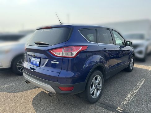 Used 2015 Ford Escape SE FWD image 3