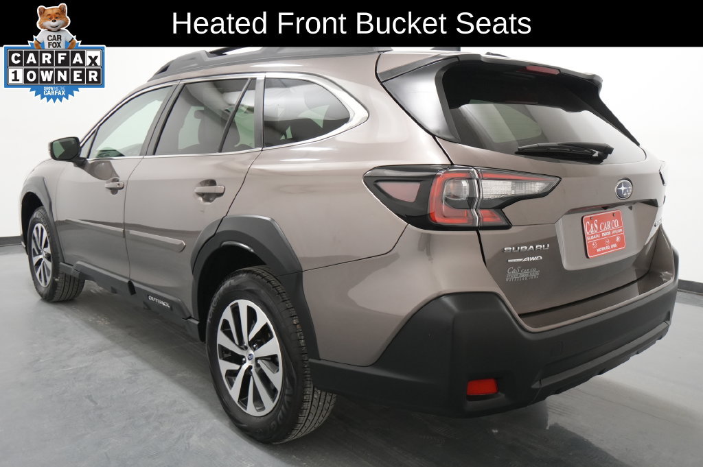 Used 2024 Subaru Outback Premium AWD/4WD image 6